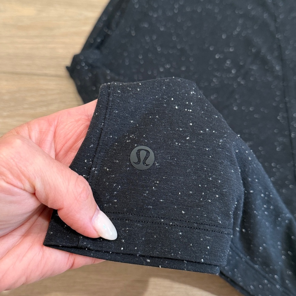LULULEMON Black White Speckle All Yours Boyfriend Tank Active Muscle Top Size 12 - Picture 8 of 11